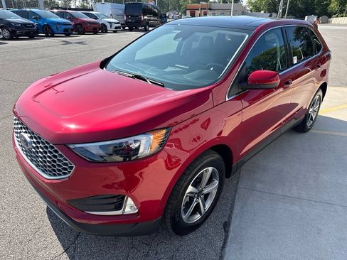 Used 2024 Ford Edge SEL w/ Convenience Package AWD/4WD image 10
