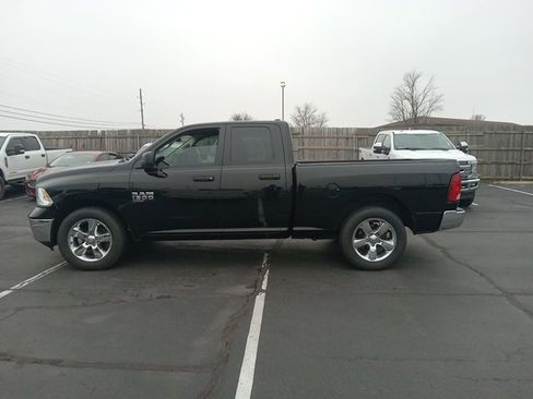 Used 2019 RAM 1500 Tradesman w/ Tradesman SXT Package image 4