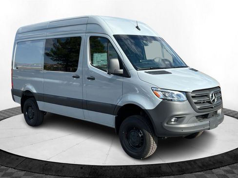 New 2025 Mercedes-Benz Sprinter 2500 image 7
