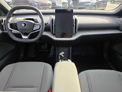 New 2026 Volvo EX30 Ultra w/ Protection Package AWD/4WD image 18