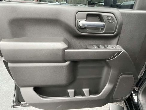 Certified 2025 Chevrolet Silverado 2500 Custom w/ Custom Value Package image 19