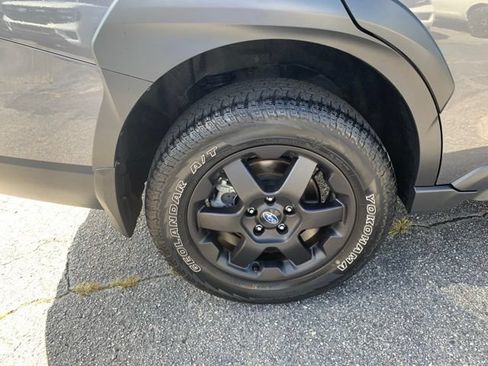 Used 2025 Subaru Outback Wilderness AWD/4WD image 40