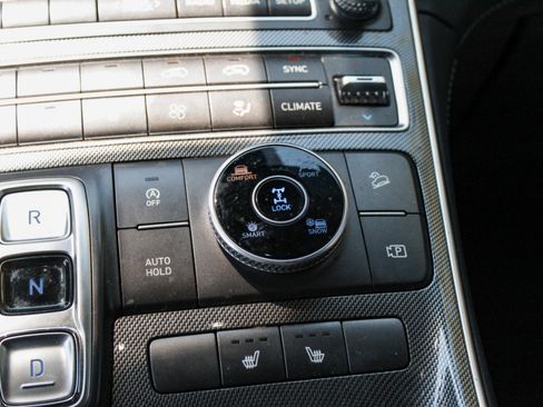 Used 2023 Hyundai Santa Fe SEL w/ Premium Package AWD/4WD image 21