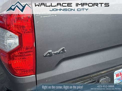 Used 2020 Toyota Tundra SR5 AWD/4WD image 11