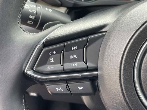 Used 2025 MAZDA CX-5 Signature image 21