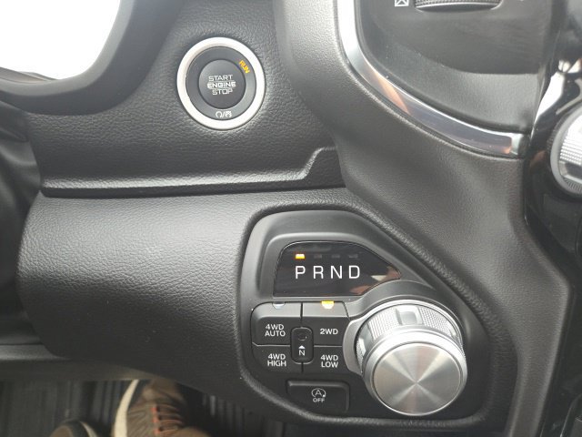 Used 2025 RAM 1500 Laramie AWD/4WD image 15