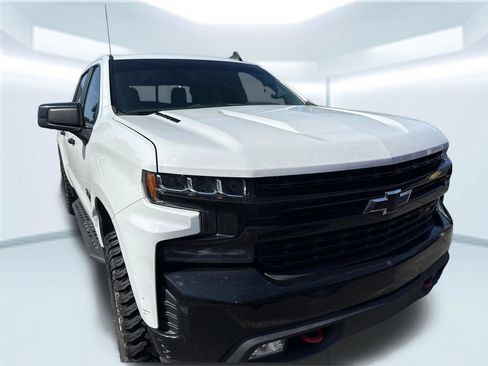 Used 2021 Chevrolet Silverado 1500 LT Trail Boss w/ Convenience Package II AWD/4WD image 31