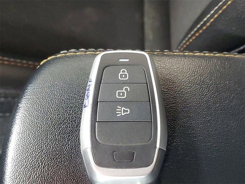 Used 2021 Jeep Compass Latitude image 24