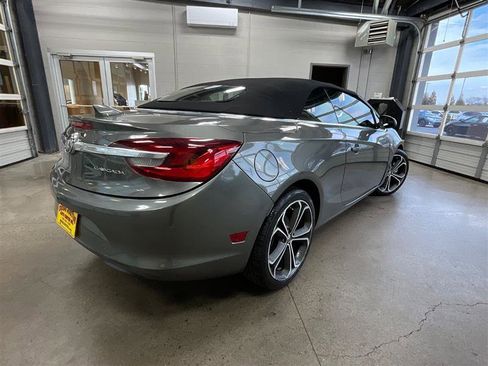 Used 2017 Buick Cascada Premium image 5
