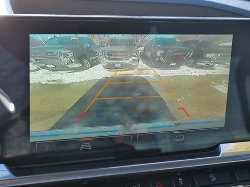 Used 2024 GMC Sierra 1500 Elevation image 30