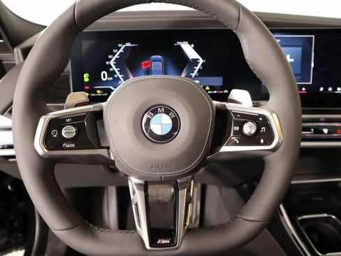 New 2025 BMW 760i xDrive image 4