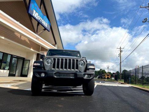 Used 2021 Jeep Wrangler Unlimited Sport image 9