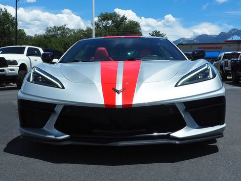 Used 2020 Chevrolet Corvette Stingray Preferred Cpe w/ 2LT Preferred Equipment Group RWD image 8