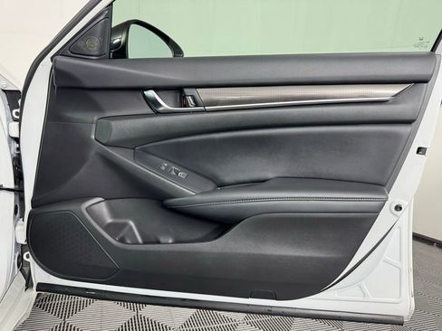 Used 2022 Honda Accord Sport Special Edition image 34