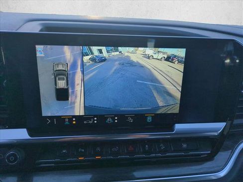 Used 2022 Chevrolet Silverado 1500 LTZ image 14