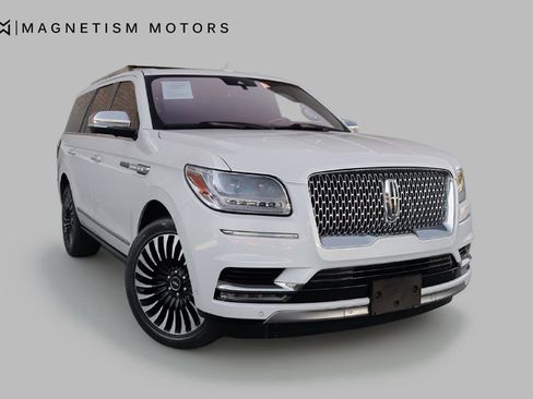 Used 2018 Lincoln Navigator Black Label w/ Cargo Package image 4