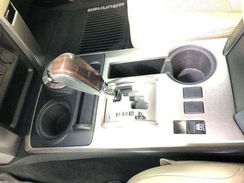 Used 2016 Toyota 4Runner Limited AWD/4WD image 26