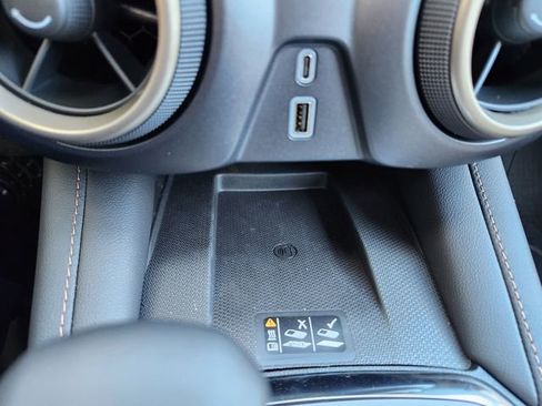 New 2025 Chevrolet Blazer Premier w/ Enhanced Convenience Package image 22