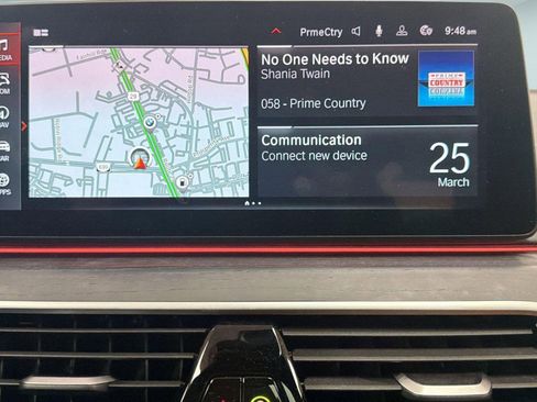 Certified 2023 BMW 530i xDrive w/ Premium Package image 18