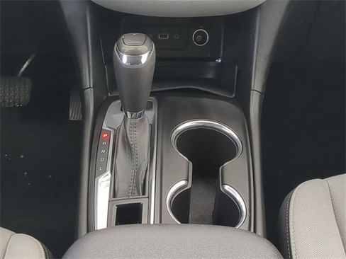 Used 2020 Chevrolet Equinox LS w/ LS Convenience Package image 18