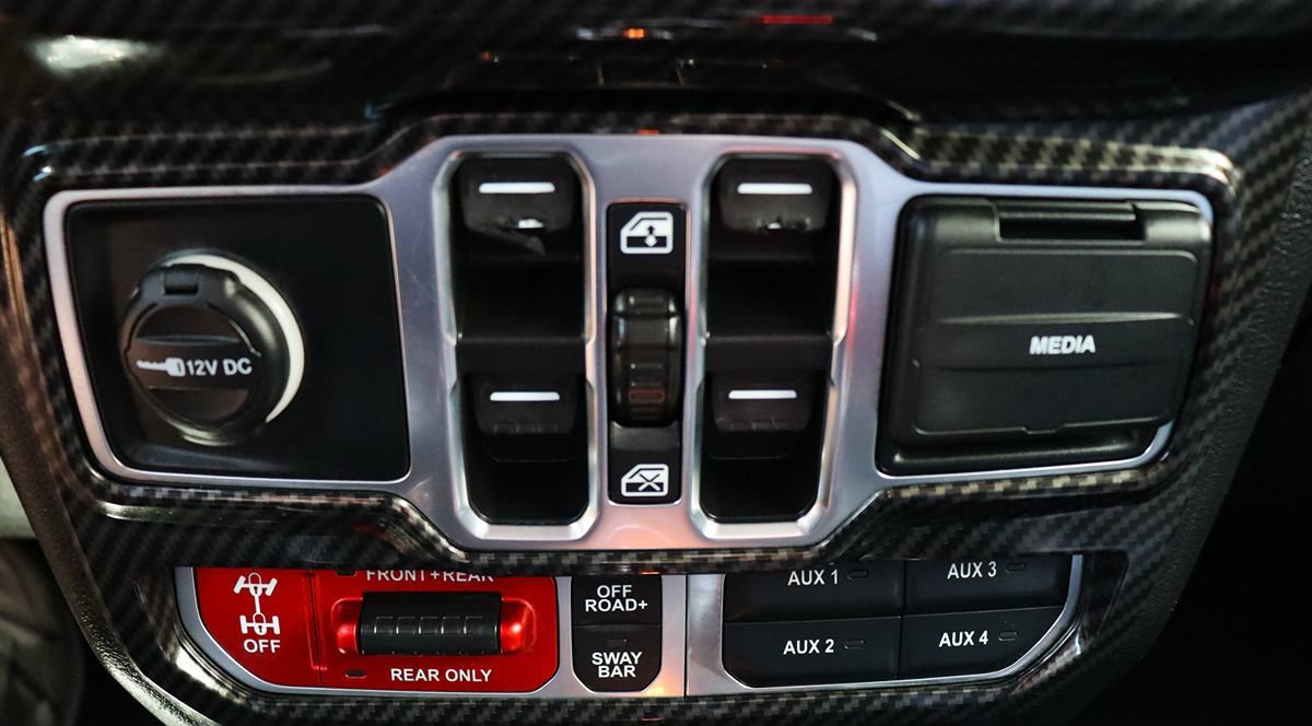 Used 2021 Jeep Gladiator Rubicon AWD/4WD image 50
