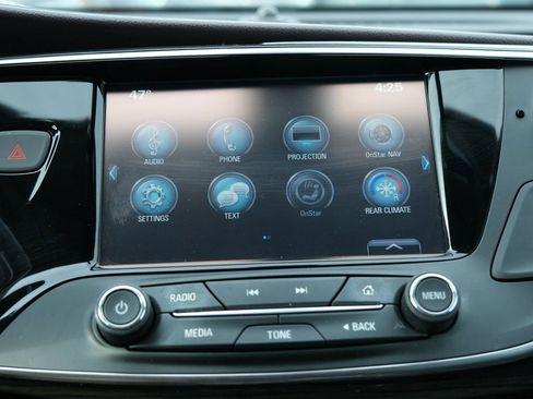 Used 2017 Buick Envision Essence FWD image 19