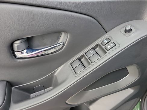 New 2025 Nissan Frontier SV image 15