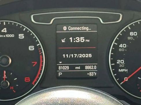 Used 2015 Audi Q3 2.0T Premium Plus image 29