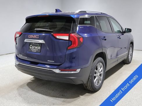 Used 2023 GMC Terrain SLT AWD/4WD image 12