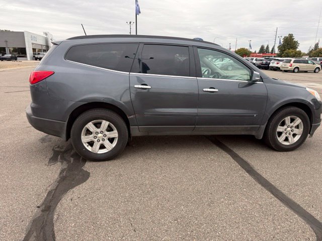 Used 2010 Chevrolet Traverse LT AWD/4WD image 11