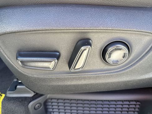 Certified 2026 Toyota Sienna Limited image 14