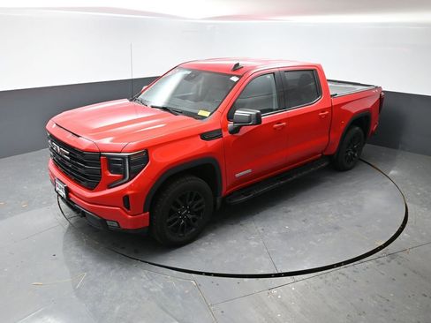 Used 2022 GMC Sierra 1500 Elevation image 45
