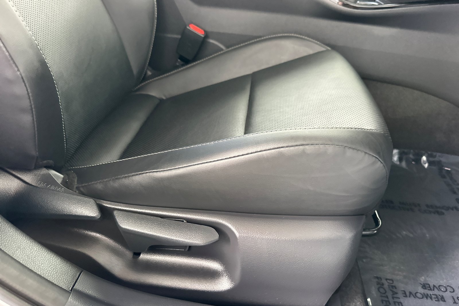 Used 2024 Toyota Prius Limited w/ Limited Premium Package FWD image 24