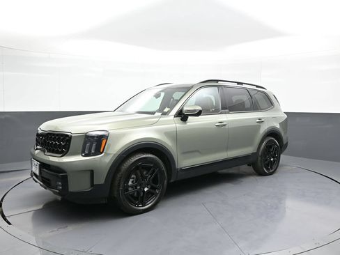 Certified 2025 Kia Telluride SX Prestige X-Line AWD/4WD image 10