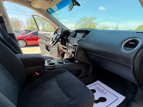 Used 2014 Nissan Pathfinder SV image 15