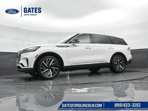 New 2026 Lincoln Aviator Reserve AWD/4WD image 49