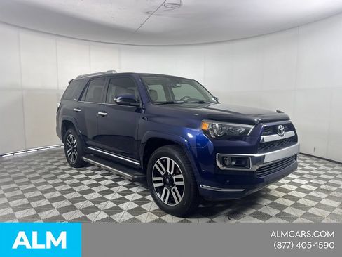 Used 2017 Toyota 4Runner Limited AWD/4WD image 3