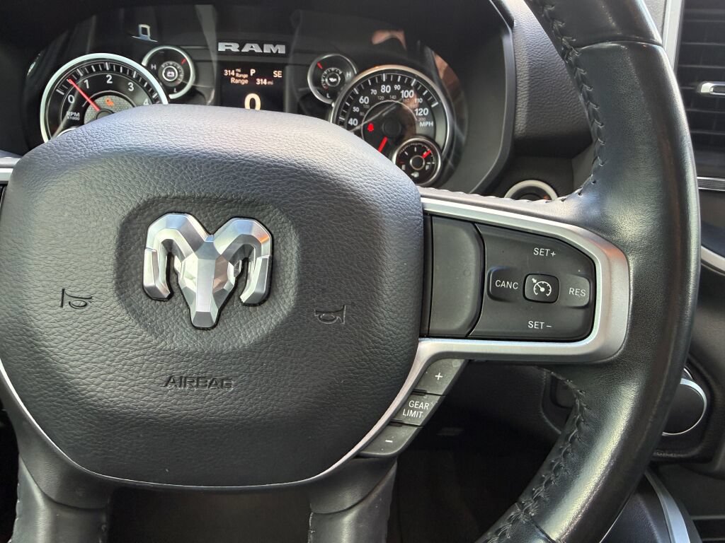Used 2020 RAM 1500 Big Horn RWD image 16