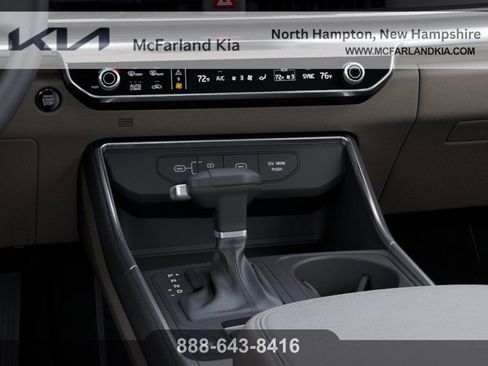 New 2026 Kia Carnival image 24