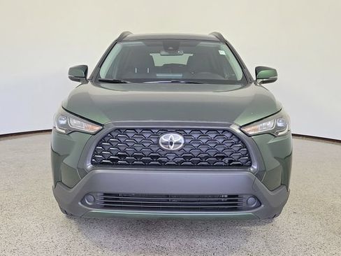 Used 2022 Toyota Corolla Cross LE FWD image 3
