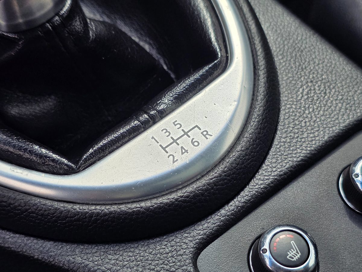 Used 2009 INFINITI G37 Sport w/ Premium Pkg RWD image 40