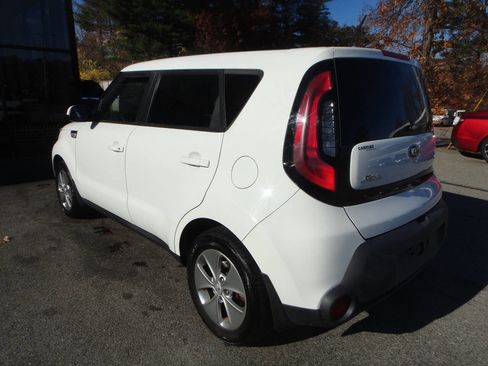 Used 2015 Kia Soul image 6