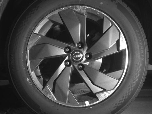 Used 2025 Nissan Rogue SV FWD image 14