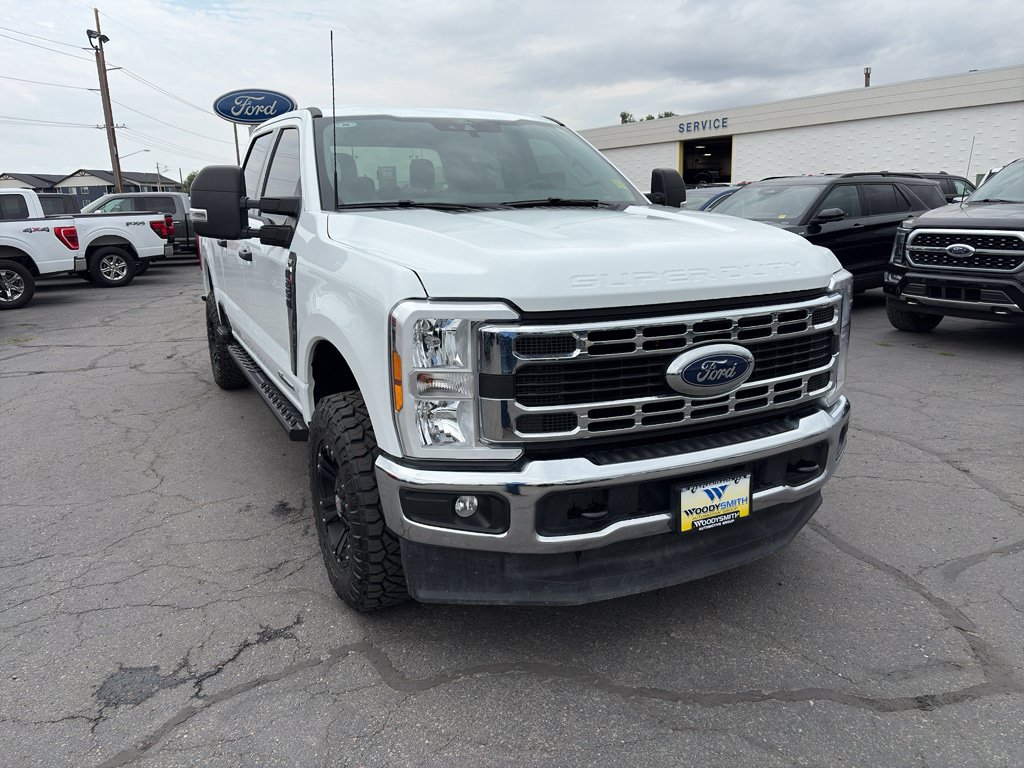 Used 2025 Ford F250 XLT AWD/4WD image 7