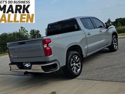 Used 2024 Chevrolet Silverado 1500 LT AWD/4WD image 8