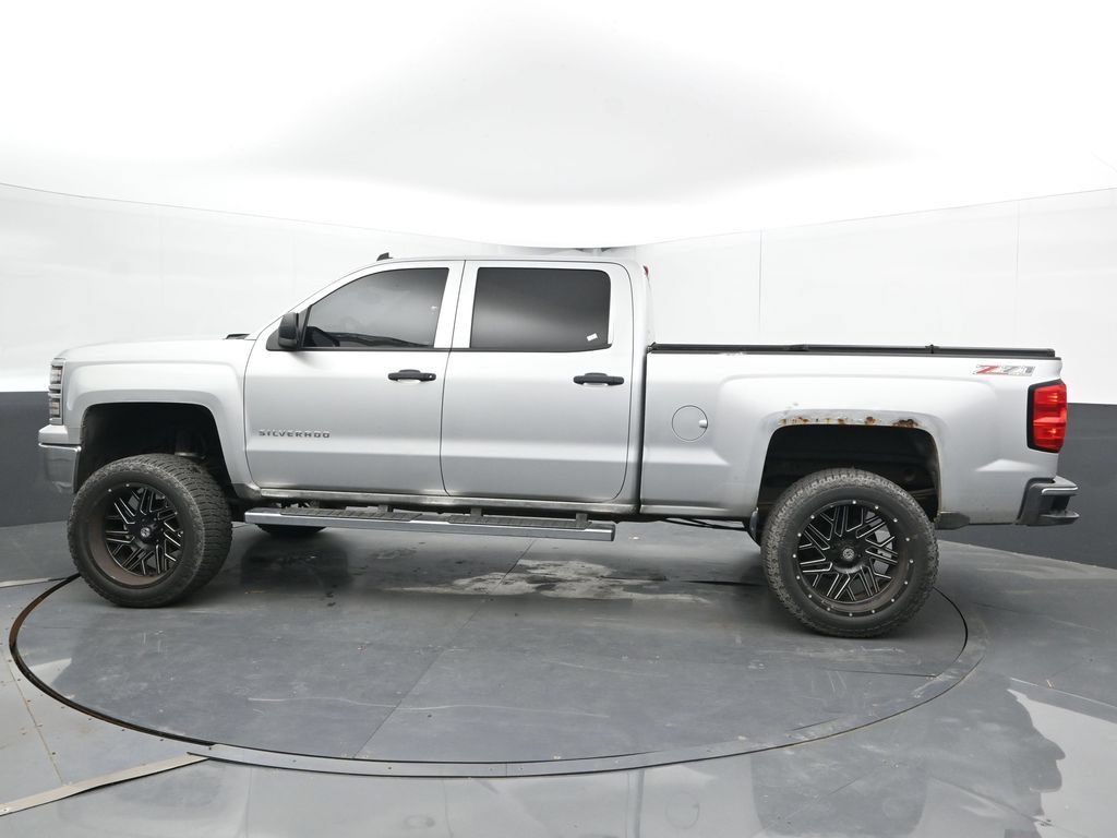 Used 2014 Chevrolet Silverado 1500 LT AWD/4WD image 7