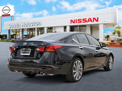 New 2025 Nissan Altima 2.5 SL image 4