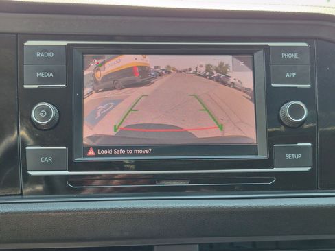 Used 2019 Volkswagen Jetta SE FWD image 24