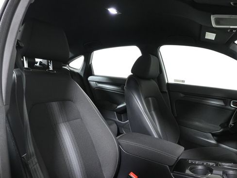 Used 2023 Honda Civic Sport image 28