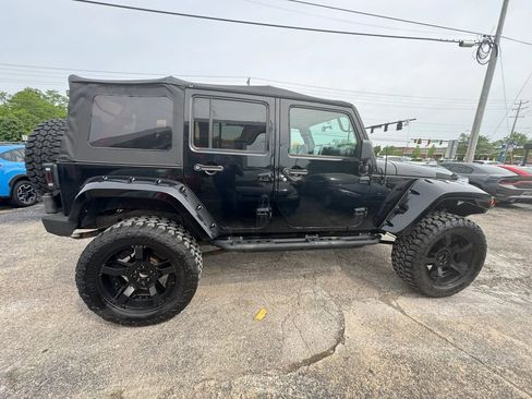 Used 2015 Jeep Wrangler Unlimited Sport AWD/4WD image 7